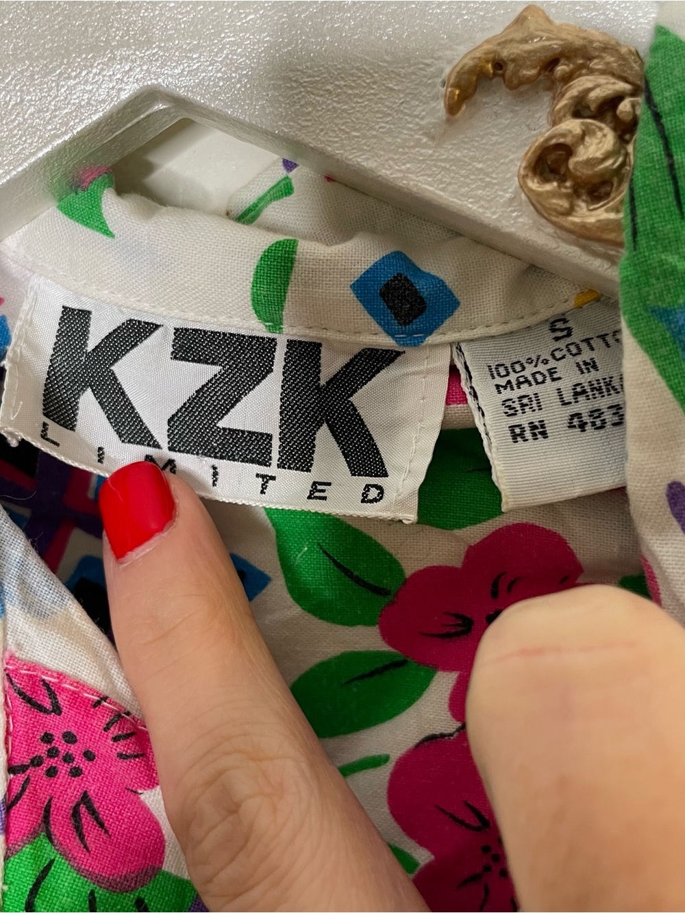 VINTAGE 80s KZK LIMITED GEOMETRIC NEON BUTTON DOWN CROP TOP SZ S LADIES - Picture 3 of 6
